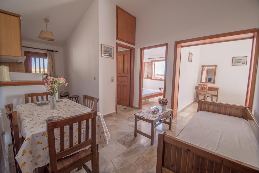 Maria Parameriti Apartments Порос Экстерьер фото