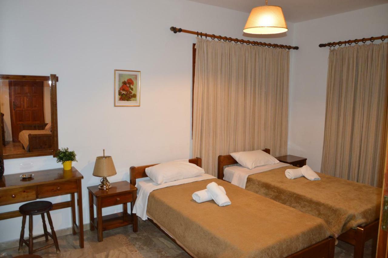Maria Parameriti Apartments Порос Экстерьер фото
