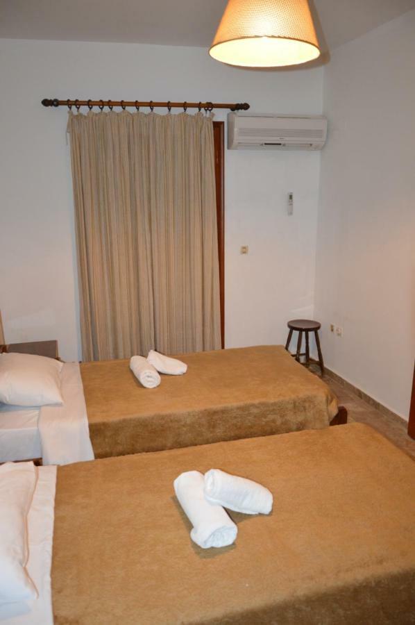 Maria Parameriti Apartments Порос Экстерьер фото