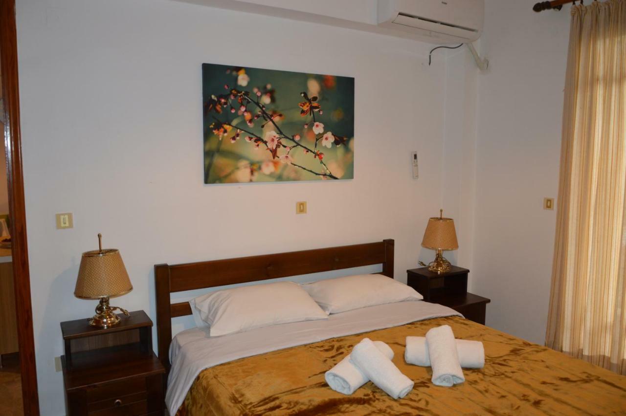 Maria Parameriti Apartments Порос Экстерьер фото